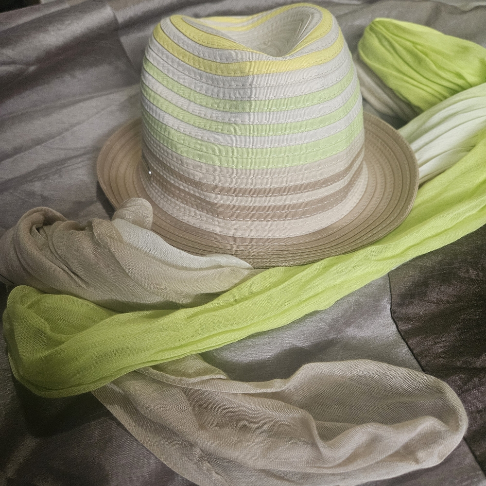 Calvin Klein Tan and Green Sun Hat with Wide Brim